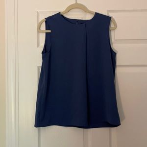 Comfortable sleeveless blouse